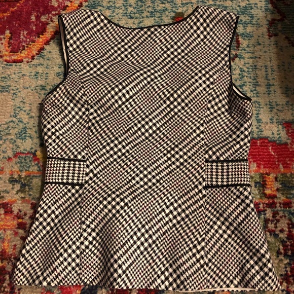 White House Black Market Houndstooth Peplum Top - Picture 4 of 4